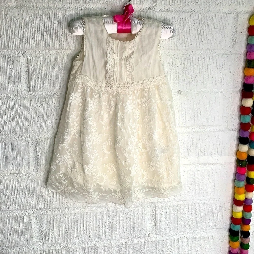 OshKosh B'gosh White Lace Crochet Embroidered Flower Girl Dress sz 18 mon